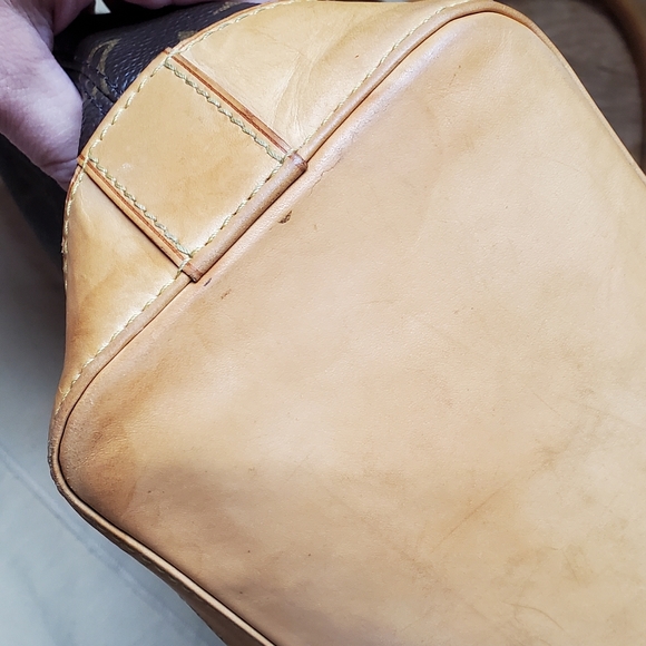 Louis Vuitton Horizontal Lock it - Picture 12 of 15